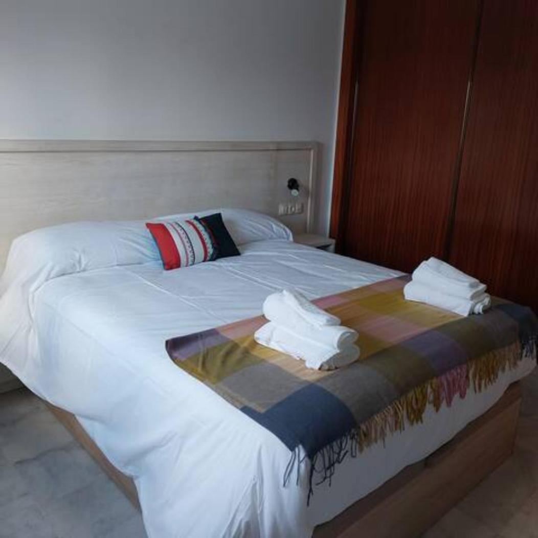 Ijd Apartaments 6 Parking Gratis Y Piscina Bormujos Exterior foto